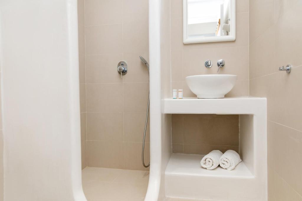 Koupelna v ubytování Krina Mare Boutique Hotel