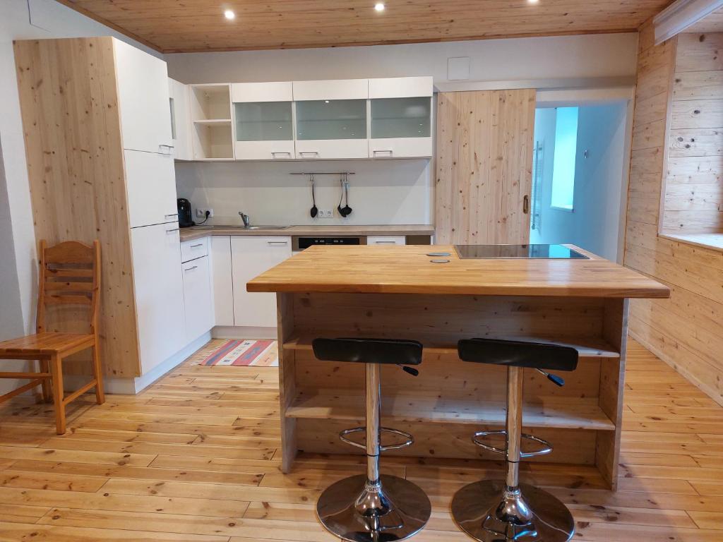Kuchyňa alebo kuchynka v ubytovaní Gästehaus - Camping- Weinhof Radl
