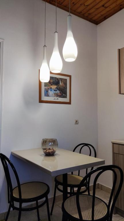 Fotografie z fotogalerie ubytování Mirsini Apartments v destinaci Agios Georgios