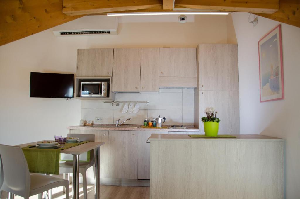 A kitchen or kitchenette at Turin Sweet Home