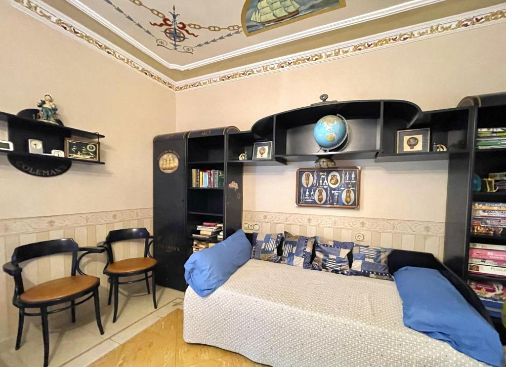 Posteľ alebo postele v izbe v ubytovaní Villa del Arte La Nucia