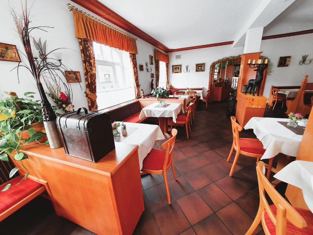 Posezení v ubytování Hotel Seiffener Hof***