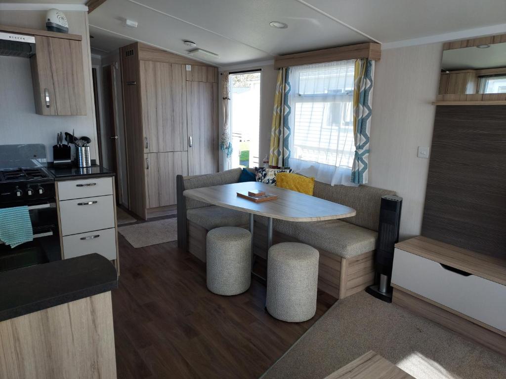 Shorefield Country Park Self-Catering Holiday Home - 大篷车