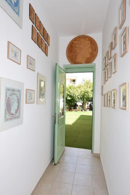 Zdjęcie z galerii obiektu Ηermes Apartment - 3 w Nauplionie