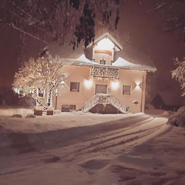 Hotel Rosengarten v zimě