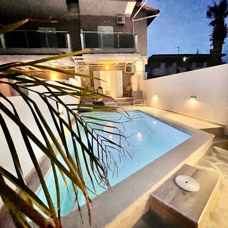 The swimming pool at or close to Sarantis Hotel