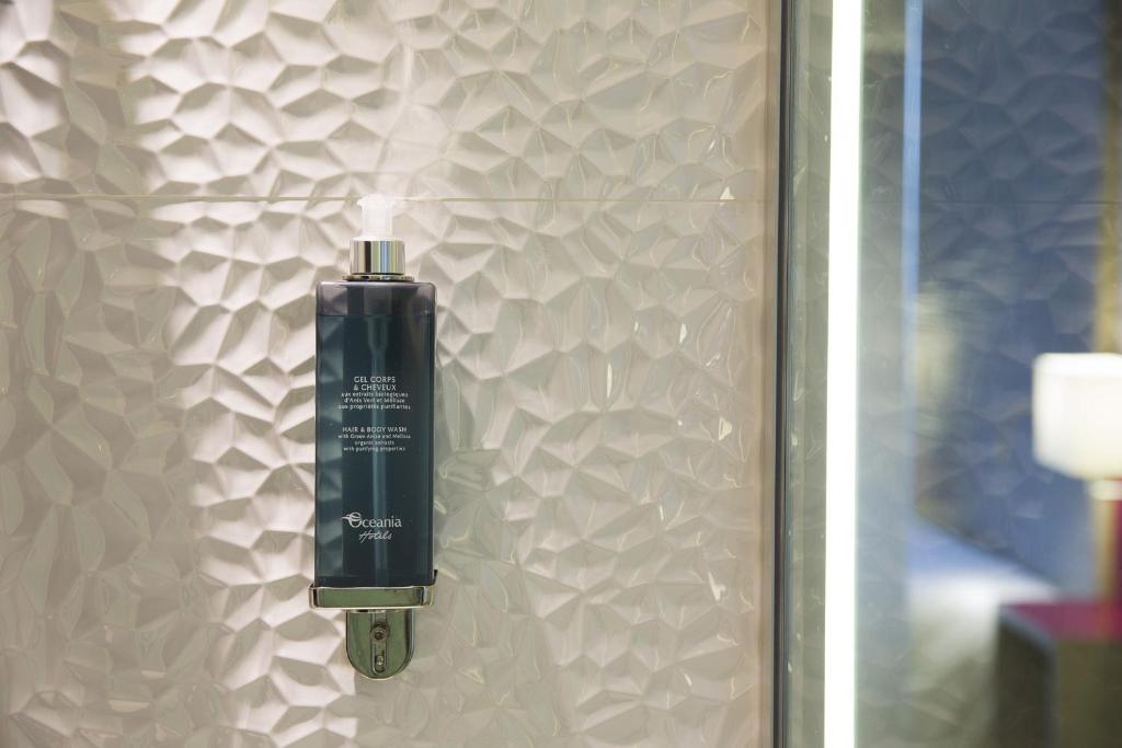 Oceania l'Hôtel de France Nantes - Resim 40