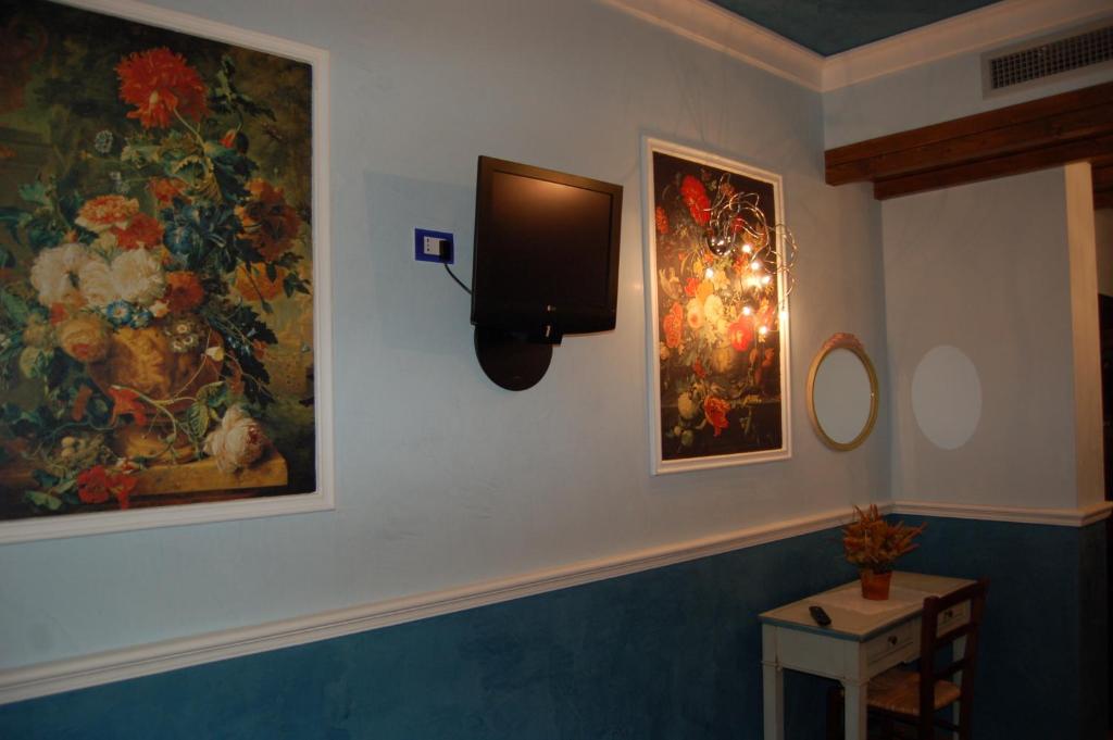 Sul Bacino - Twin Room With Private Bathroom