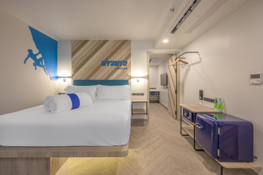 Postel nebo postele na pokoji v ubytování COSI Krabi Ao Nang Beach - SHA Plus