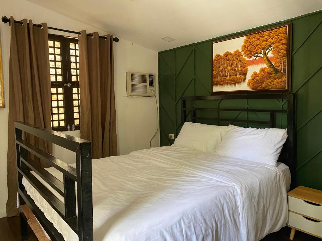 Postel nebo postele na pokoji v ubytování Lido Shores Resort