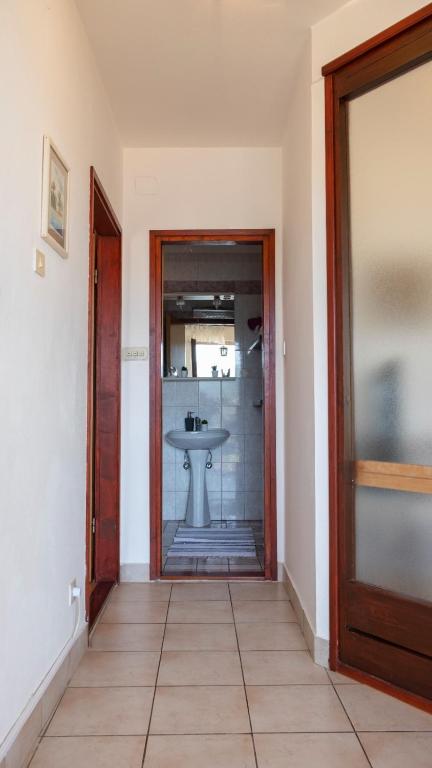 Fotografia z galérie ubytovania Apartment with beautiful sea view v destinácii Rabac