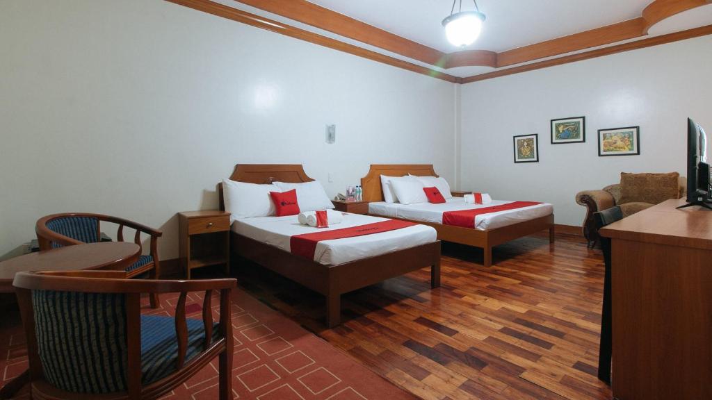 RedDoorz Premium @ Nick Hotel Gerona Tarlac - Suite