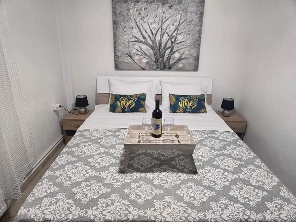 Posteľ alebo postele v izbe v ubytovaní Secret Garden House