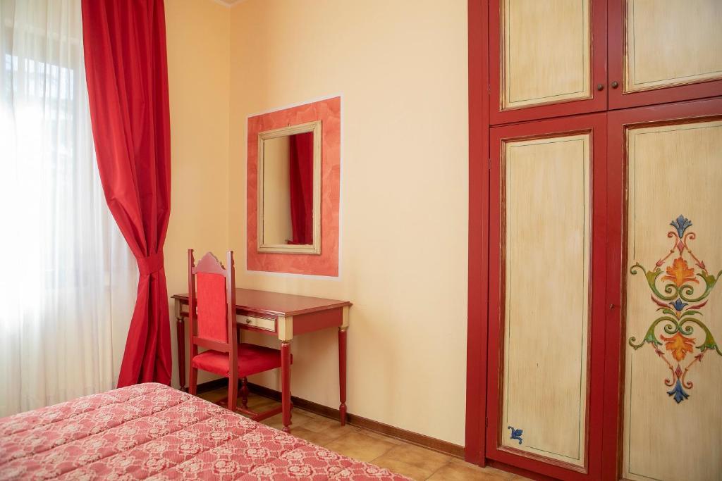 Hotel Fiordigigli - Standard-Vierbettzimmer