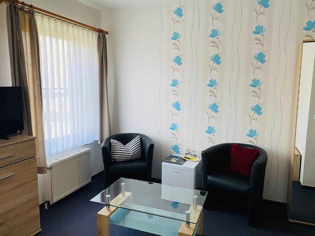 Waldhotel - Double Room With Private Bathroom