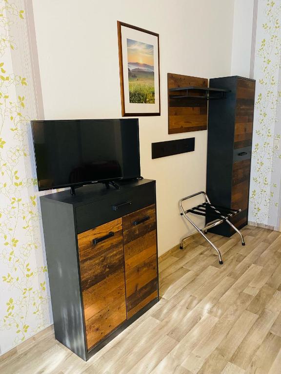 Waldhotel - Single Room With Bathroom