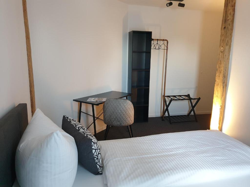 Postel nebo postele na pokoji v ubytování Hotel Apartment Ferienwohnung Meyenhof Frankenberg Eder