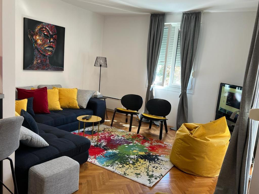 Posezení v ubytování Luxury Suite Ora