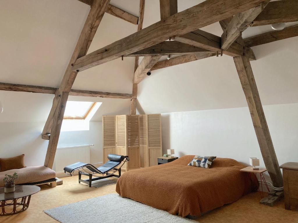 Maison d'hôtes La Doucelle culture et bien-être - Superior Vierpersoonskamer
