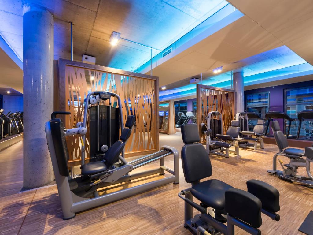 Fitness centrum a/nebo fitness zařízení v ubytování Aspria Berlin Ku'damm Sport & Spa