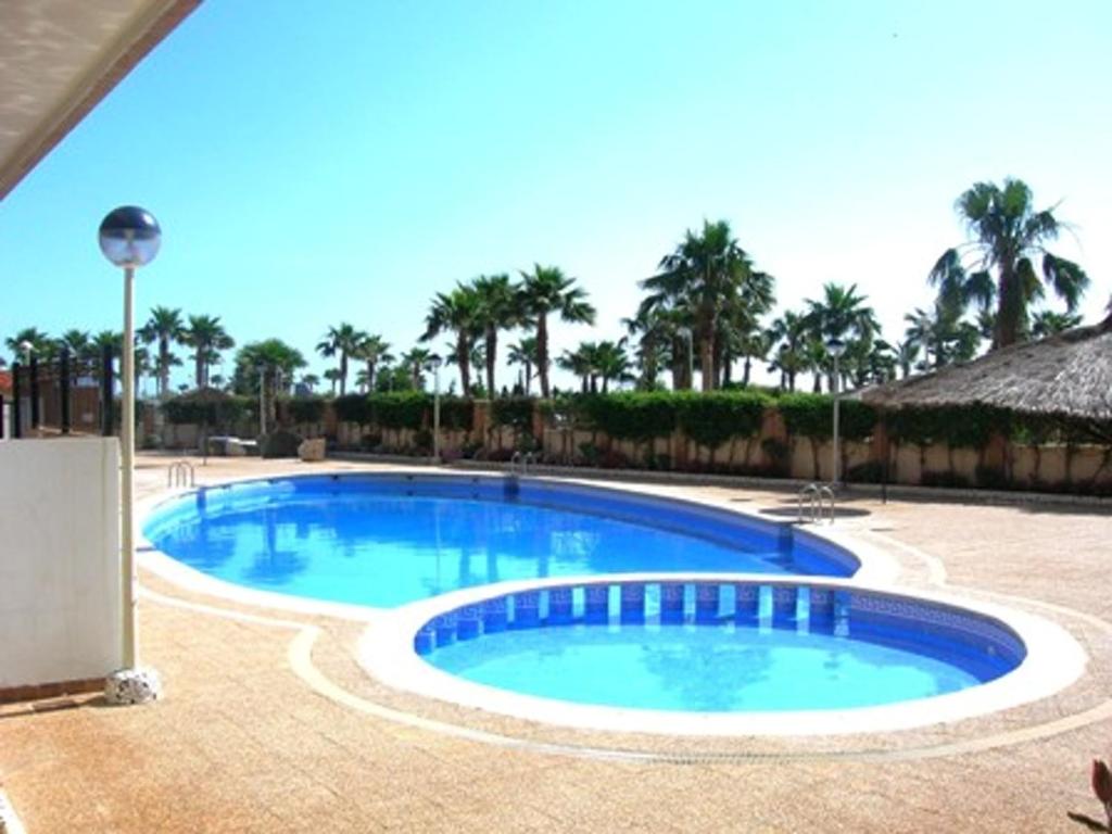 El Borseralにある2 bedrooms apartement at Orpesa 100 m away from the beach with sea view shared pool and furnished gardenのギャラリーの写真