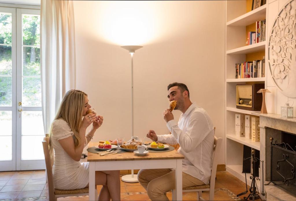 Jedlo v ubytovaní bed & breakfast alebo blízkom okolí