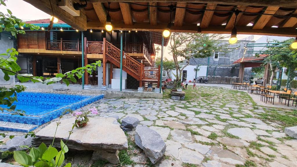 Hồ bơi trong/gần Ha Giang Loop Hostel &amp; Tours