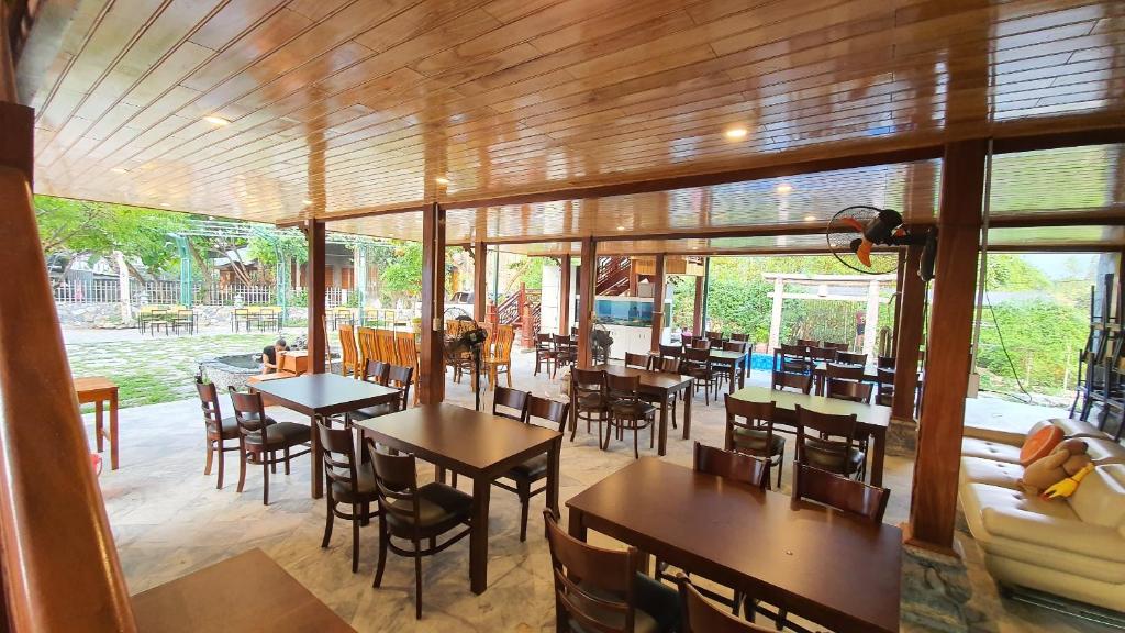 Nhà hàng/khu ăn uống khác tại Ha Giang Loop Hostel &amp; Tours