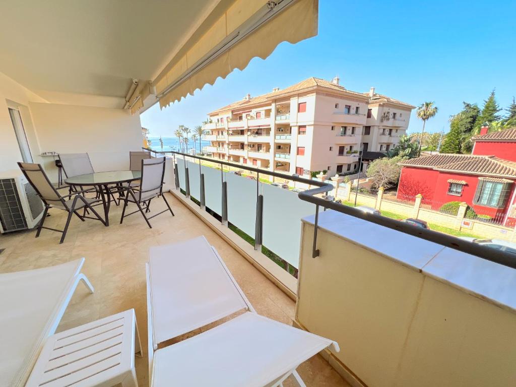 Balkón nebo terasa v ubytování 3 Bed Las Petunias, San Pedro