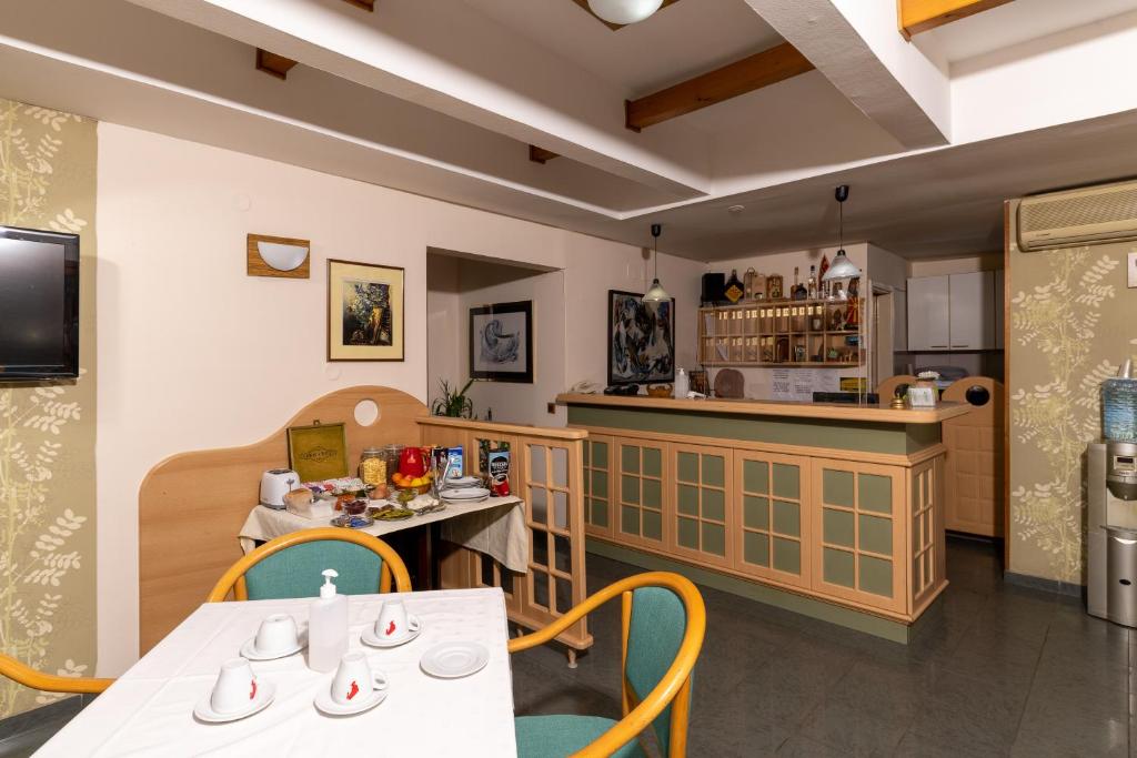 Nápoje v ubytování Hotel Kanet