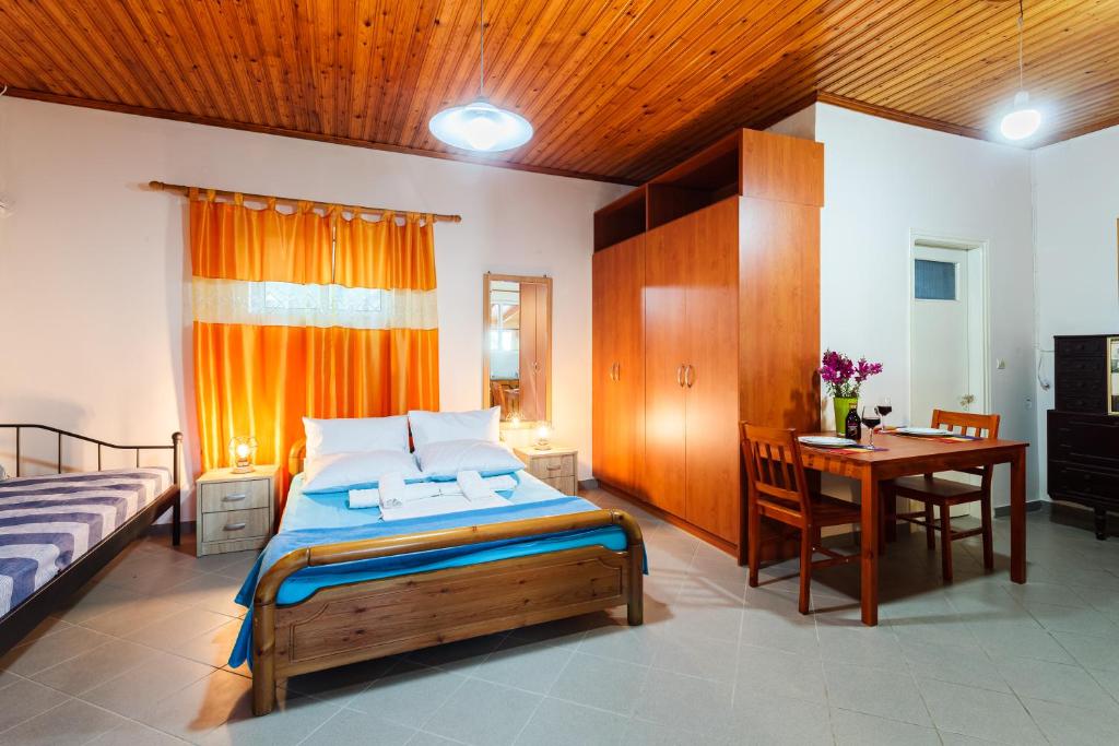 Makarounis Athanasios Traditional Apartments(Ξενώνας) - Appartement Met Uitzicht Op Zee