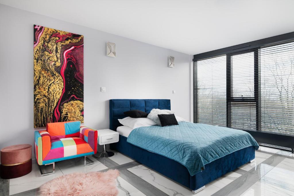 Posteľ alebo postele v izbe v ubytovaní EASY RENT Apartments - Blue Place