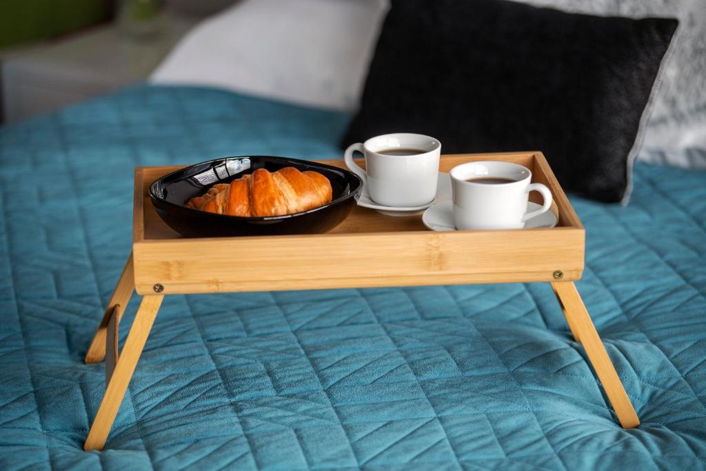 Posteľ alebo postele v izbe v ubytovaní EASY RENT Apartments - Blue Place