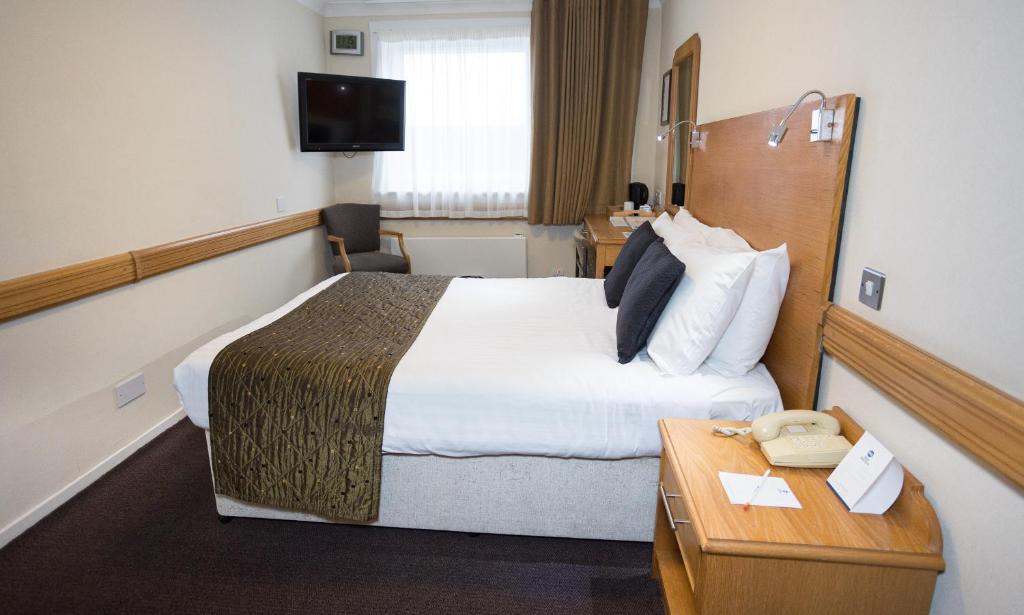 
Double Room - Non-Smoking 
