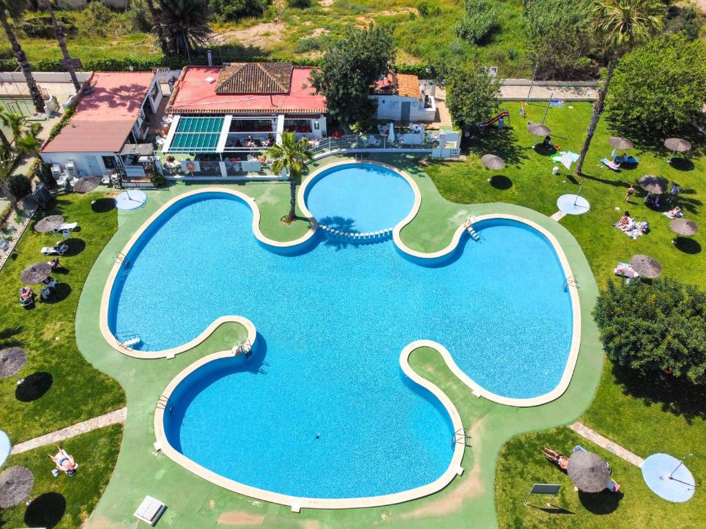 Uma vista da piscina em Casa sol y playa ou nos arredores