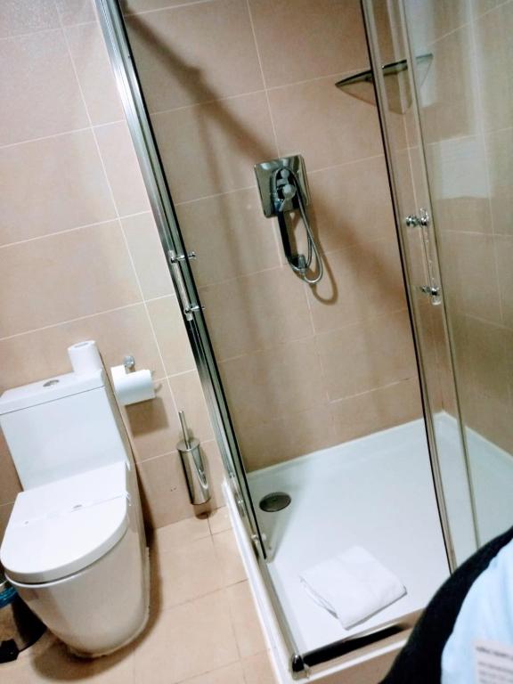 Koupelna v ubytování Skyna Hotel Luanda