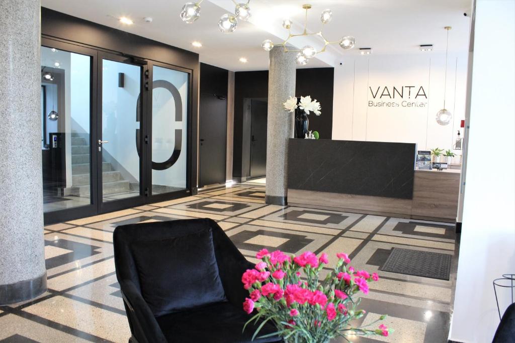 Lobby alebo recepcia v ubytovaní VANTA Business Center