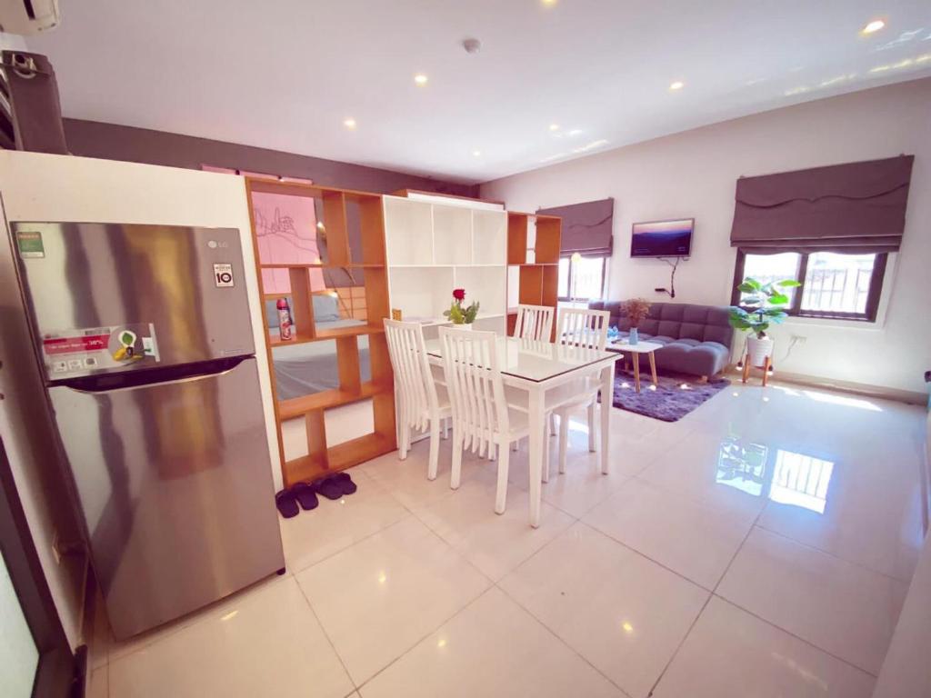 MayHouse - Cozy 2B & 3B - 2 mins to the Lake