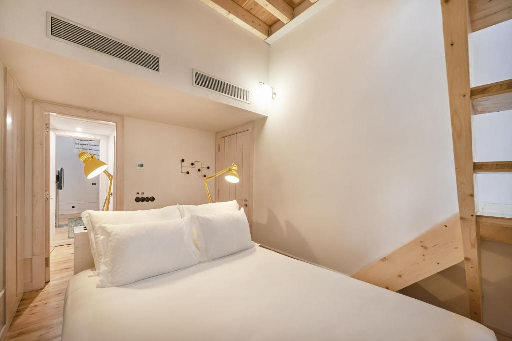 Cais Urban Lodge - Resim 14