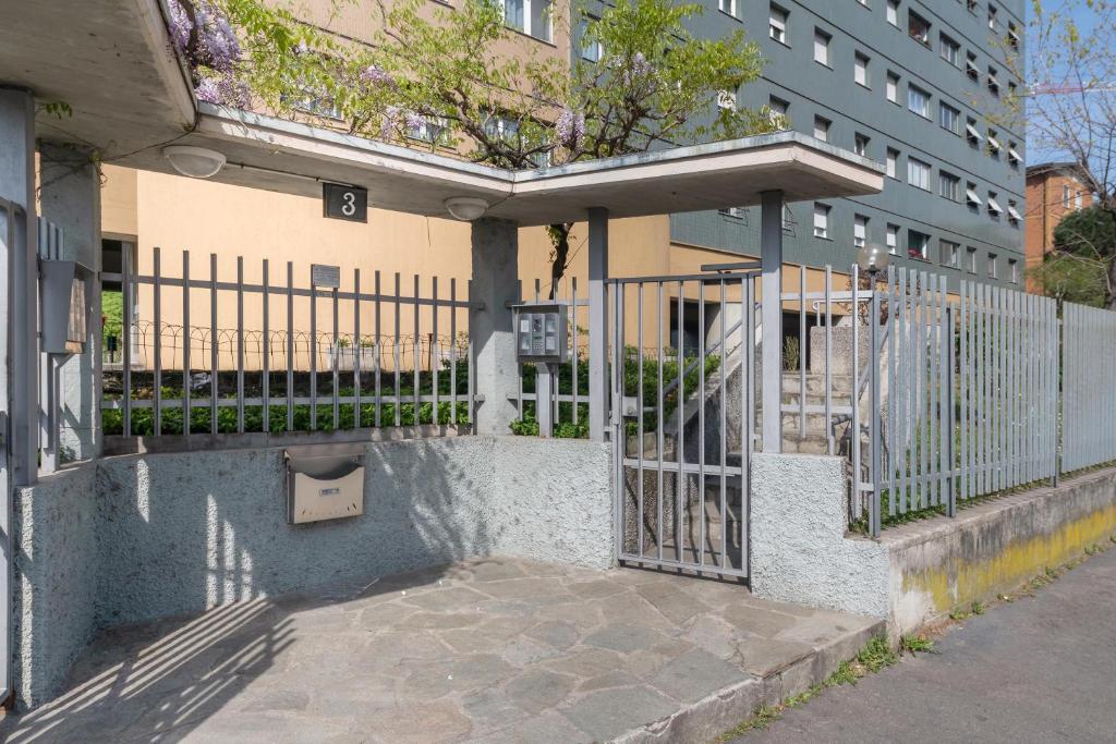 Budova, v ktorej sa apartmán nachádza