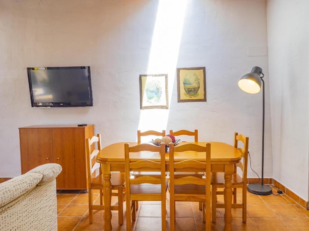 Cubos Casita Rural Haro, Cártama – Updated 2023 Prices