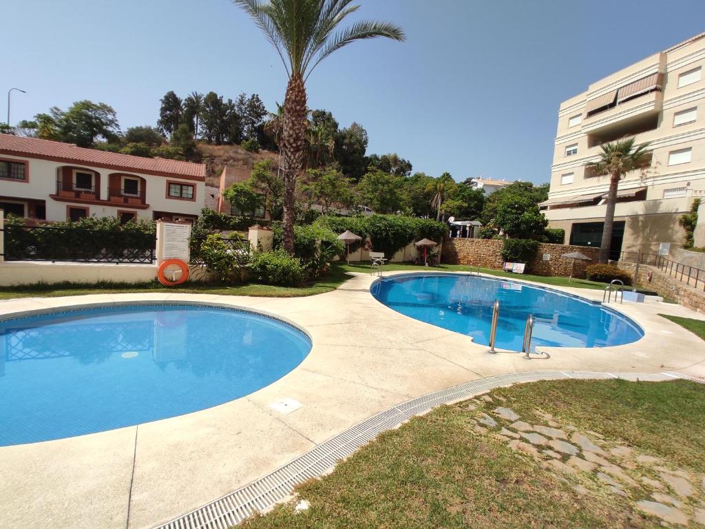 Apartamento Benalmadena Torrequebrada, Benalmádena – Precios ...