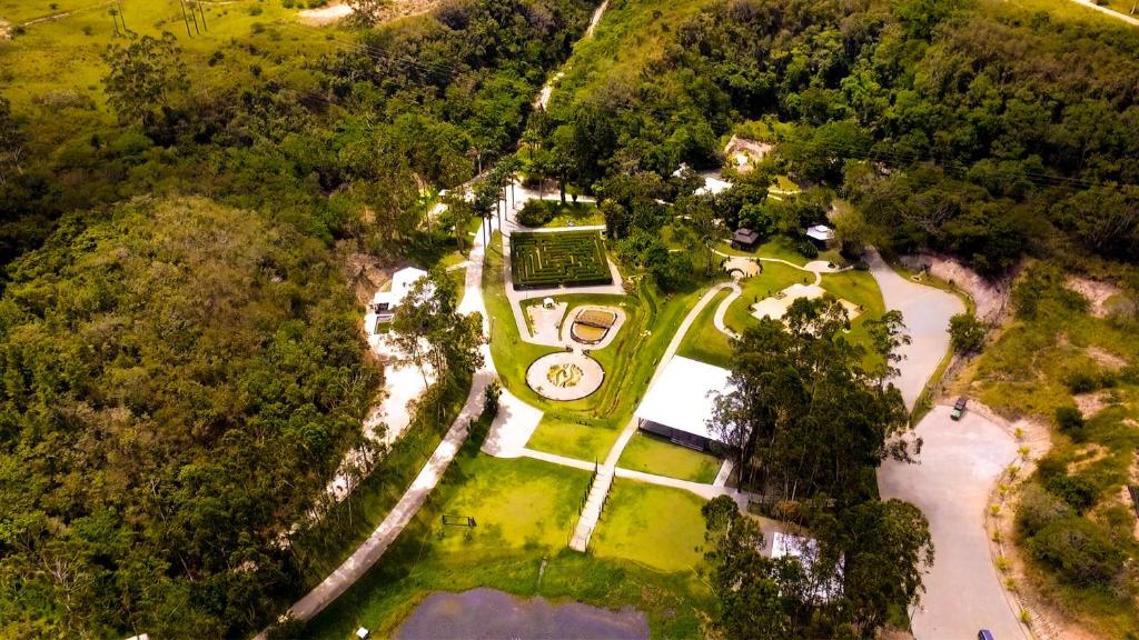 Blick auf Lago São Francisco Parque Hotel aus der Vogelperspektive