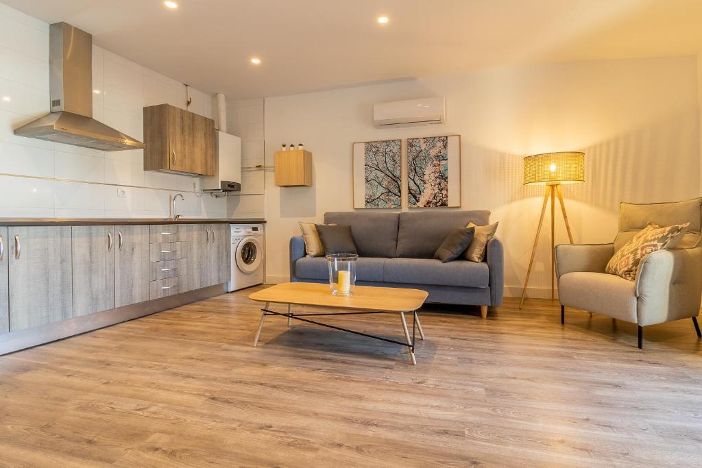 Apartamentos con vistas en el casco histórico - El Patio - 5