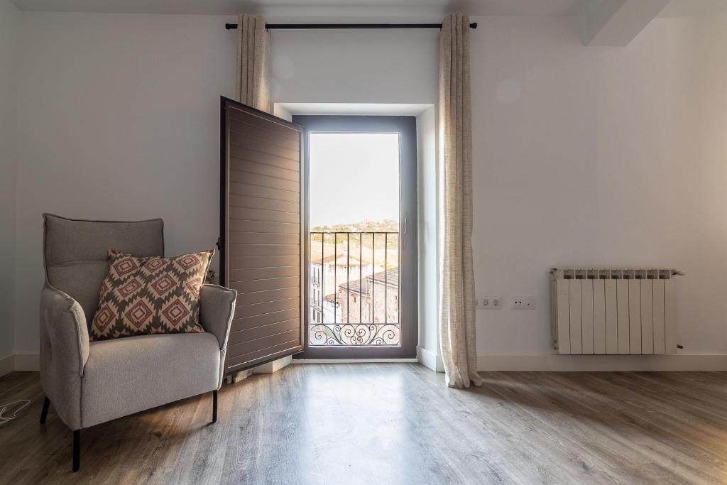 Apartamentos con vistas en el casco histórico - El Patio - 7