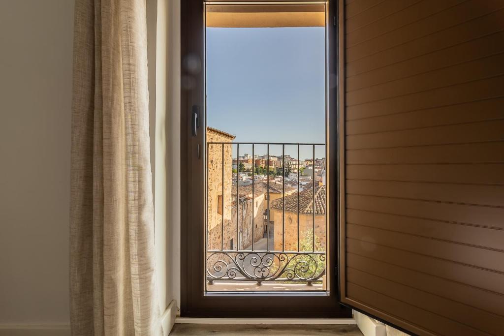 Apartamentos con vistas en el casco histórico - El Patio - 12