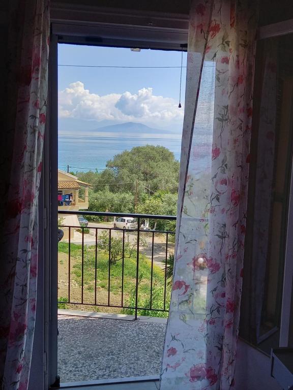 Fotografie z fotogalerie ubytování Agia Pelagia seaview apartments v destinaci Agia Pelagia Chlomou