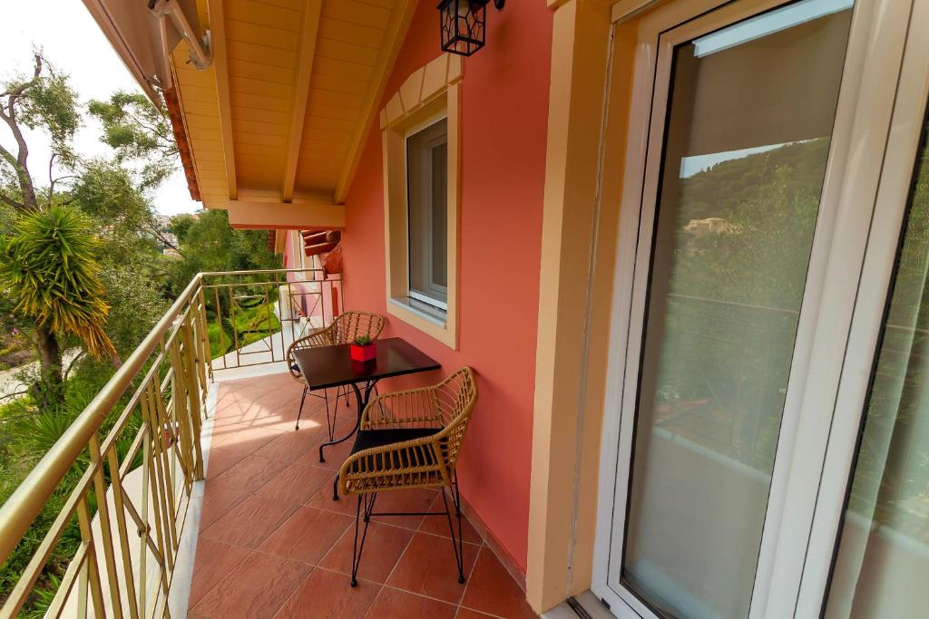 Tramonto Maisonettes & Suites - 5