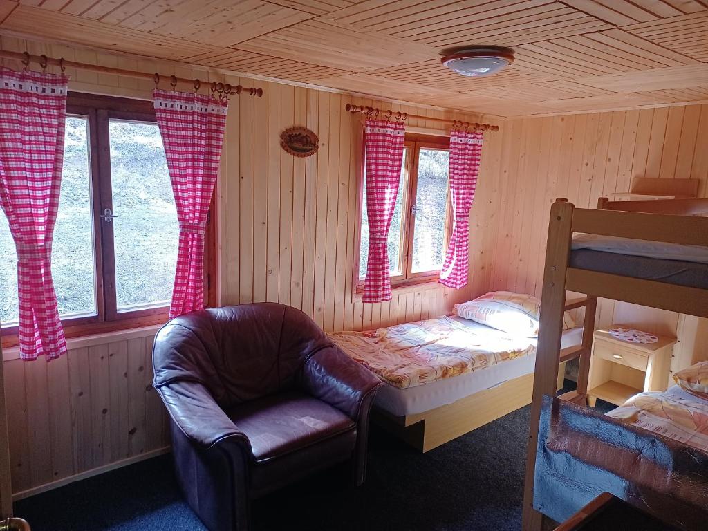 Postel nebo postele na pokoji v ubytování Chata FORESTINA