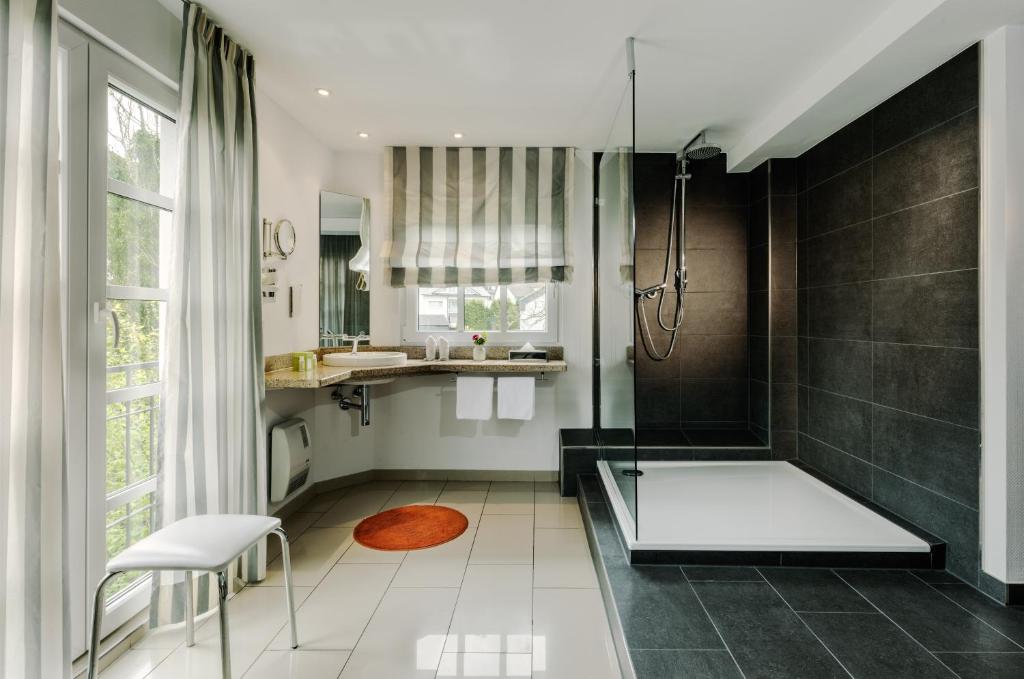 Romantik Hotel Neuhaus - Suite Júnior